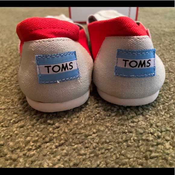 Ohio State Size 7 Toms - Picture 5 of 8